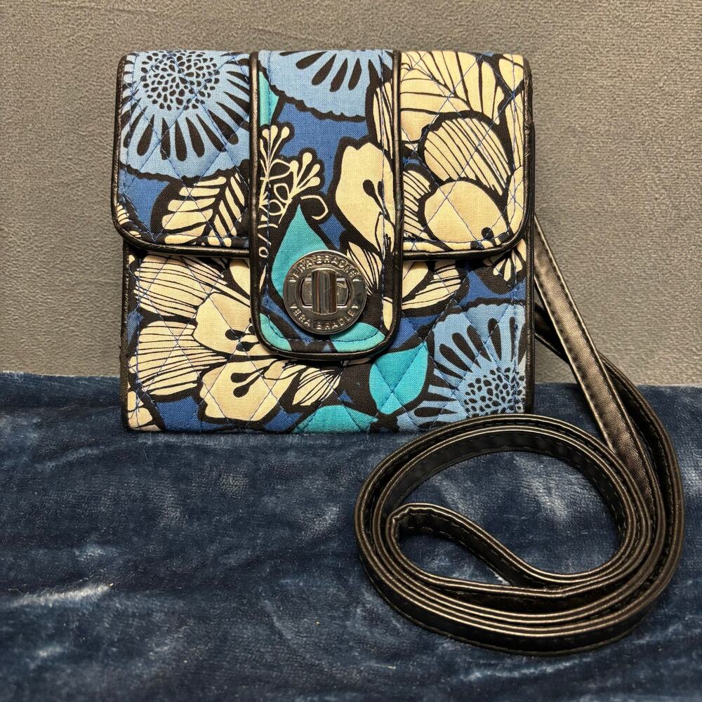 Vera Bradley Quilted Purse Floral Cottagecore Boho Mini Shoulder Bag Line Art